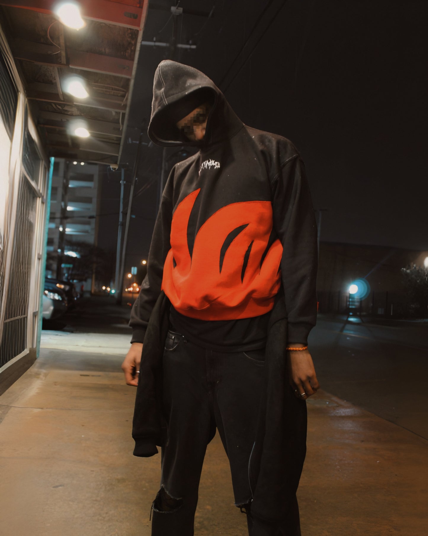 RED GANTU-HOODIE